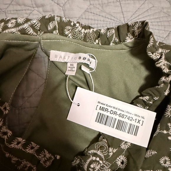 NWT Baltic Born Olive Mirabel Eyelet MIDI Dress Sz 1XL - Picture 6 of 6